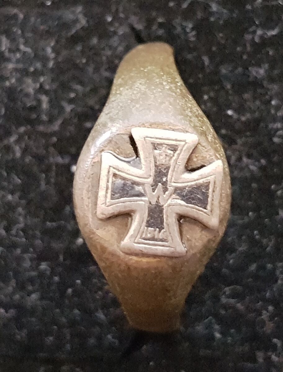 Kaiserreich Eisernes Kreuz Ring Guter Zustand MA Shops