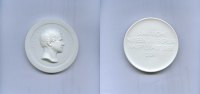 DDR/Berlin, Porzellan-Medaillen, Alexander v.Humboldt 1769-1859,