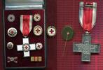 Rotes Kreuz BRD Sammlung von Verdienstzeichen Sammlung von 10 Verdienstzeichen des Deutschen roten Kreuzes in einer Klappbox