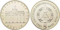 DDR 5 Mark 1982 A Brandenburger Tor. Stempelglanz 20,00 EUR  zzgl. 5,00 EUR Versand