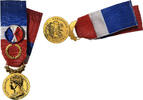 Frankreich Medaille Honneur-Travail, République Française, Couronne -