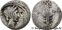 THE REPUBLIC (280 BC to 27 BC) Denier OCTAVIANUS Italie ou Rome 29 AC. (19mm, 2,64g, 3h) -