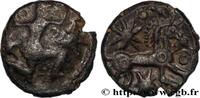 FRANKREICH Bronze au personnage courant, aux deux astres GALLIEN - BELGICA - BELLOVACI (Region die Beauvais) Beauvais (60) c. Ier siècle avant J.-C. (14mm, 2,63g, 3h) -