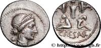 THE REPUBLIC (280 BC to 27 BC) Denier IULIUS CAESAR Espagne 45 AC. (17,5mm, 3,74g, 3h) -