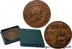 FRANKREICH Médaille, Centenaire de la Banque de la Guadeloupe BANQUES - ÉTABLISSEMENTS DE CRÉDIT Paris 1953 (58,5mm, 94,75g, 12h) -