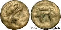 FRANKREICH Potin à la tête casquée et au sanglier CENTER, UNSPECIFIED Ier siècle avant J.-C. (18,5mm, 3,15g, 2h) -