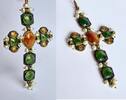   Large 19th Century Cross Pendant Enamelled And Set With Stones And Pea... 800,00 EUR  zzgl. 20,00 EUR Versand