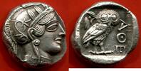 Antike Münzen GRÈCE ATTIQUE , ATHÈNES 480-450 AV J-C TÉTRADRACHME EN ARGENT A/ TÊTE D’ATHÉNA A DROITE COIFFÉE DU CASQUE ATTIQUE A CIMIER ORNE -