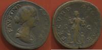 Antike Münzen SESTERCE FAUSTINE JEUNE FEMME DE MARC AURÈLE EN BRONZE A/ FAVSTINA AVGVSTA, SON BUSTE A DROITE. R/ FECVND AVGVSTAE SC, LA FECONDITE DEB -