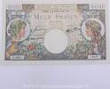 1000 Francs Commerce et Industrie 1000 Francs 6.7.1944 Commerce et Indus... 140,40 EUR  zzgl. 7,00 EUR Versand