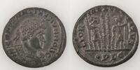 CONSTANTIN II, LE JEUNE (316-340) Follis CONSTANTIN II, CONSTANTINUS II GLORIA EXERCITVS, SUP -