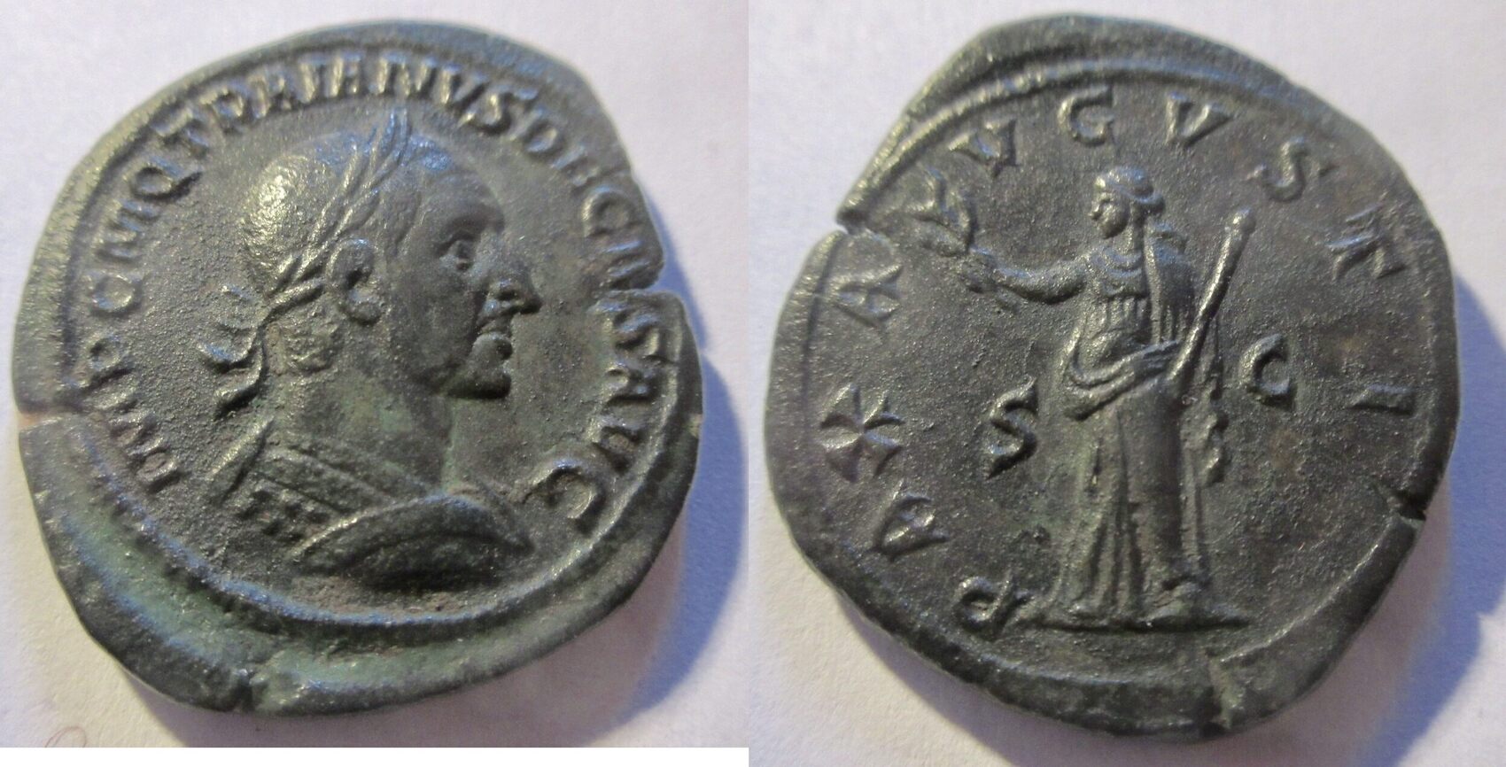 Rom 249-250 n. Chr. Sesterz von Trajanus Decius Rs. Pax n. links