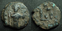 Byzantine Empire Follis CONSTANS II Constantinople en 641-668, 2,96 grms, Sear.1007 TB+/ B à TB -