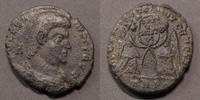 Roman Empire maiorina MAGNENTIUS, MAGNENCE Trèves en 350-353, deux victoires tenant un bouclier, 19x22mm, 4,20 grms, TB -