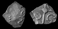 Rutènes, Ruteni RUTENES, RUTENI  du type de Goutrens, 2/e siècle avant JC, croix, torque, rouelle, 16x13mm, 2,21 grms, S.259 TTB drachme  ss