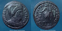 Roman Empire nummus Helena, Helène Trèves, Treveri, Trier en 326, Securitas Reipublice, RIC 481, 17-20mm, 2,67g, P.TTB -