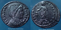 Roman Empire nummus Helena, Helène Trèves, Trier, Treveri en 327-328, Securitas Reipublice, RIC 515, 19mm, 3,24g, TTB/TTB+ -