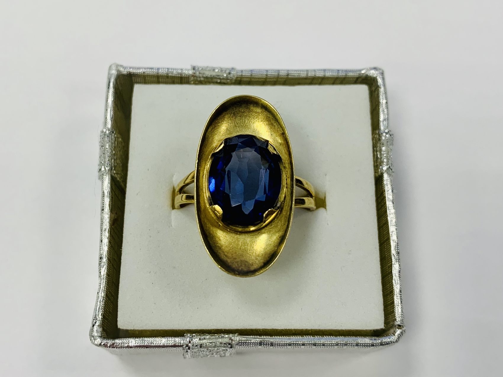 Gold 585 Ring, 585 Gold, mit blauen Stein, 5,88g, Ringgröße 54