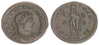 Antike / Römische Kaiserzeit Follis Constantinus Bronzemünze Sol steht n.l., hält Globus, F-T -