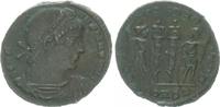 Antike / Römische Kaiserzeit / Constantinus Follis Bronze Constantinus I, 2 Soldaten zwischen ihnen 2 Standarten, GLORIA EXERCITVS -