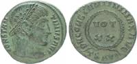 Antike / Römische Kaiserzeit / Constantinus Follis Bronze Constantinus I DN CONSTANTINI um VOT XX im Lorbeerkranz -