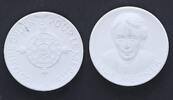 Deutschland - Porzellan Meissen Porzellan Medaille - pour le merite Meissen Porzellan Medaille - pour le merite - Lise Meitner -