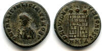 Antike Bronze camp-gate follis of Licinius II (317-324 CE), Heraclea, Roman Empire (RIC -