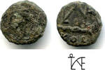 Antike AE4 of Leo I with a Eastern-style monogram, Constantinople mint, Ro -
