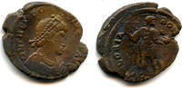 Antike AE2 of Theodosius I , Roman Empire -