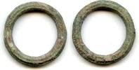 Primitive Celtic proto-coins (500 BC - 100 AD) 100 v. Chr Scarcer ancient Celtic ring money w/groove, Danube region, c.500-100 BC