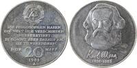d 20 Mark Karl Marx handgehoben