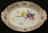 Meißen 1860-1924 Meissener Porzellan/Durchbrochene ovale Korbschale/Blumenmalerei mit Golddekor 1-2