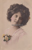 Deutsches Reich Ansichtskarte/Postkarte/Frauenportrait/handkoloriert -