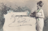 Deutsches Reich Ansichtskarte/Postkarte/Frau mit Fotoapparat/handkoloriert -