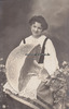 Deutsches Reich Ansichtskarte/Postkarte/Frau hinter Pilz -