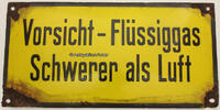 Bundesrepublik Deutschland O.J. Emailleschild / Vorsicht - Flüssiggas / Schwerer als Luft 3
