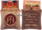DDR Orden Kollektiv der sozialistischen Arbeit mit Spange für fünffache Verleihung -