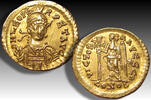 ROMAN EMPIRE AV gold solidus circa 422-466 A.D. Leo I The Thracian, Constantinople officina Θ (= 9th) VF+/EF-