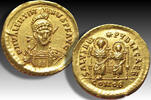 ROMAN EMPIRE AV gold solidus circa 425-429 A.D. Valentinianus III / Valentinian III, Constantinople 2nd officina (B) EF/EF+ small graffiti obvers...