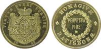 Städte Medaille Bronze vergoldet Regensburg - zur Volljährigkeit, Thurn und Taxis, Fürstentum, Wappen / Schift, unsigniert, ca. 21,9 MM -