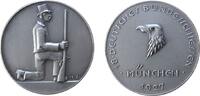 Schützen Medaille 1927 Silber München - 18. Deutsche Bundesschießen, knieender Schütze / Adlerkopf, v. Hans Lidl, ca. 40,3 MM, ca. 28 Gramm, Rand...
