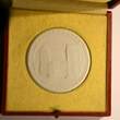 Deutschland Bundesrepublik Brandenburg Große Meißner Porzellanmedaille nd. GN1528b - Wusterhausen Kleine Stadt an Dosse und See Unzirkuiert in Original Box