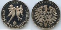Medaille GY896 - 1993 Fussball Weltmeisterschaft Deutschland -
