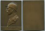 Belgien Königreich Belgium Große Bronzeplakette einseitig A290 - Albert I. 1909-1934 - Soldatenkönig im I. Weltkrieg in Uniform mit Helm -
