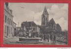 France - Frankreich Vailly sur Aisne - Soldats Allemands devant une fontaine -