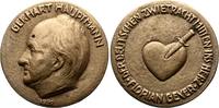 Personenmedaillen Bronzegussmedaille Hauptmann, Gerhart *1862 Obersalzbrunn/Schlesien, +1946 Agnetendorf, schlesischer Dichter, 1912 Nobelpreis für Literatur. -