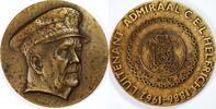 Nederland Medal Lt. Admiraal C.E.L. Helfrich 1886-1962' - by J.C. Hekman -