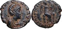 Aelia Eudoxia (Gemahlin von Arcadius) Æ Follis Antiochia, Viktoria thront. Christogramm. Schöne Patina! -