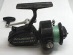 Sonstiges  Pflueger International 627 Spinning Fishing Reel Vintage - L206