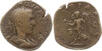 Römische Kaiserzeit Sesterz Philippus I. Arabs, 244 - 249, Victoria schreitet n. l., hält Palmzweig u. Kranz -